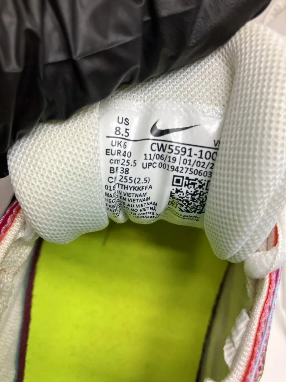 Nike Air Max 97 White Electro Green Fuchsia Glow